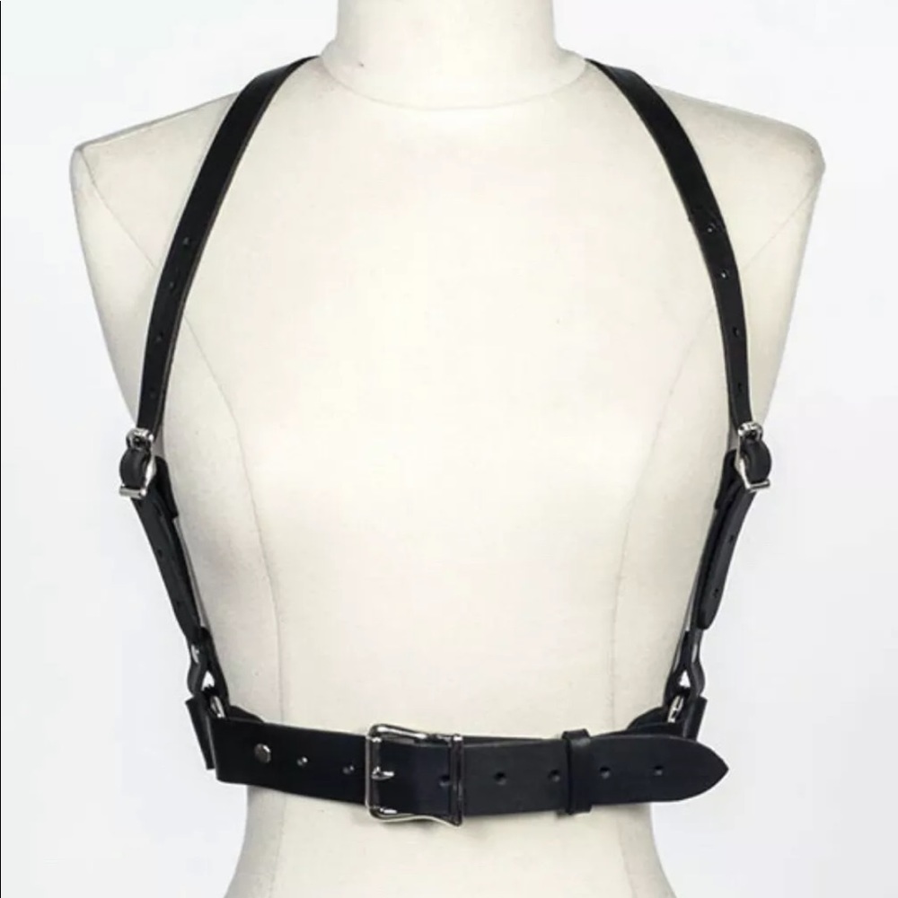 Zana Bayne Harness